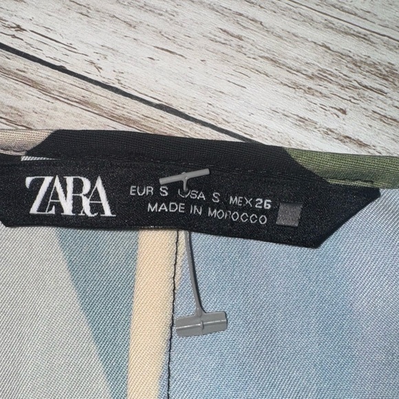 Zara Multicolor Flowy Neckline Crop Bell Sleeve Printed Blouse S - Picture 11 of 12